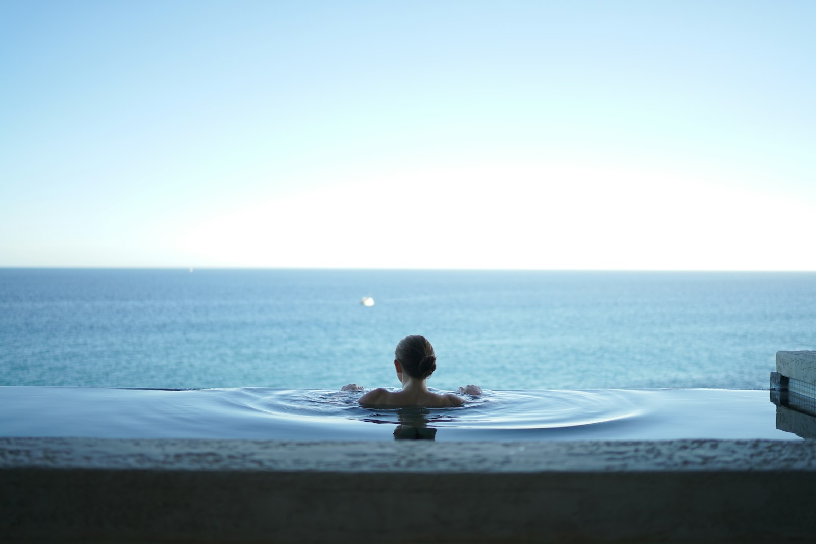 Infinity pool meeting the horizon at a cliffside villa in Cassis